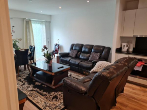 2 bedroom private apartment with breakfast